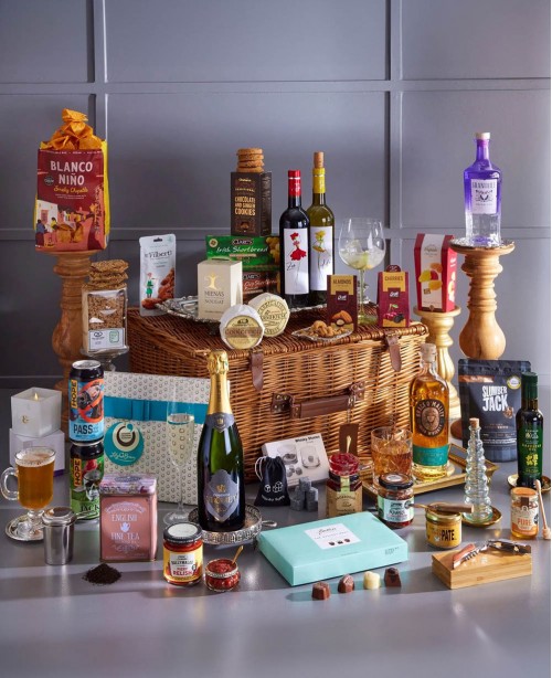 Regal Delights Luxury Gift Basket <br/>(Gin & Spirits Hamper)