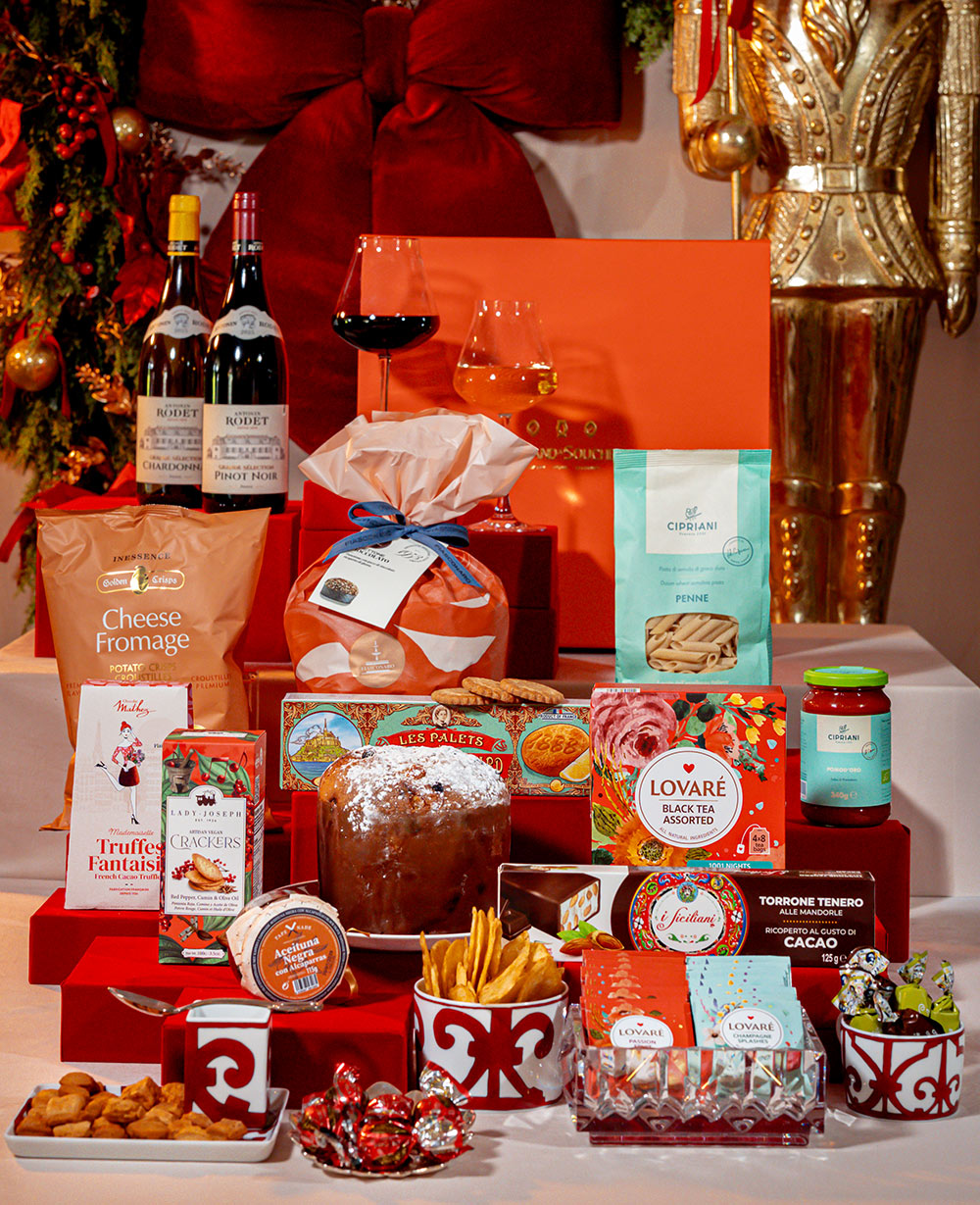Jolly Christmas Gathering Gift Hamper<br/>(Corporate Gifts) Jolly Christmas Gathering Gift Hamper<br/>(Corporate Gifts)